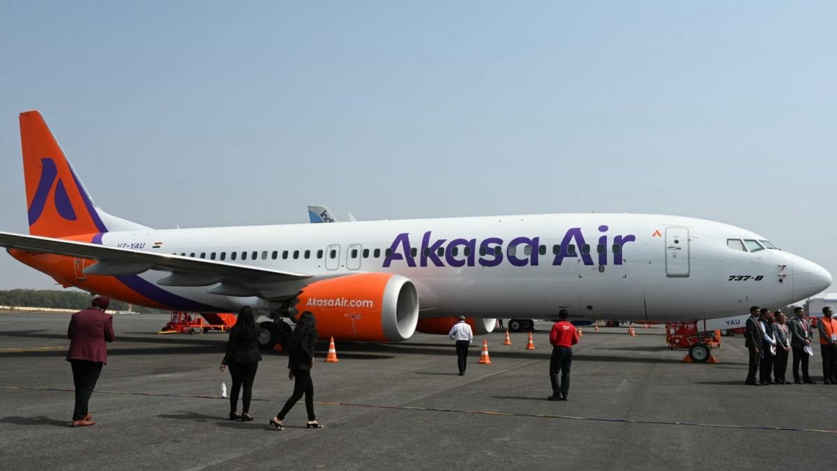 Mid-air Akasa flight meltdown: Woman passenger bites security, goes on rampage – Firstpost