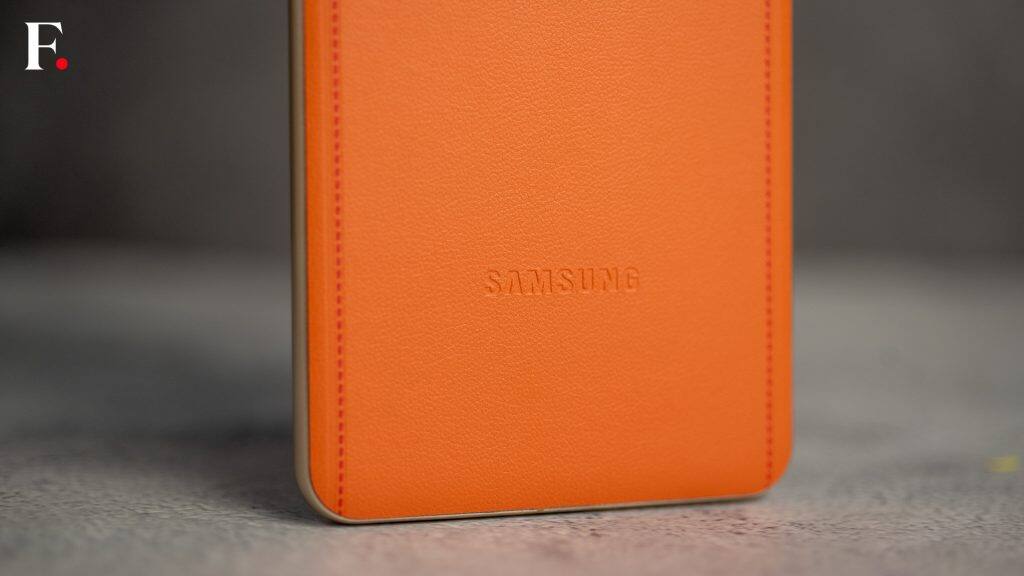Samsung Galaxy F55 Review 3