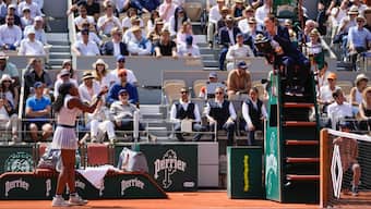 Coco Gauff argues with the chair umpire over a line call during her French Open semi-final match against Iga Swiatek. AP