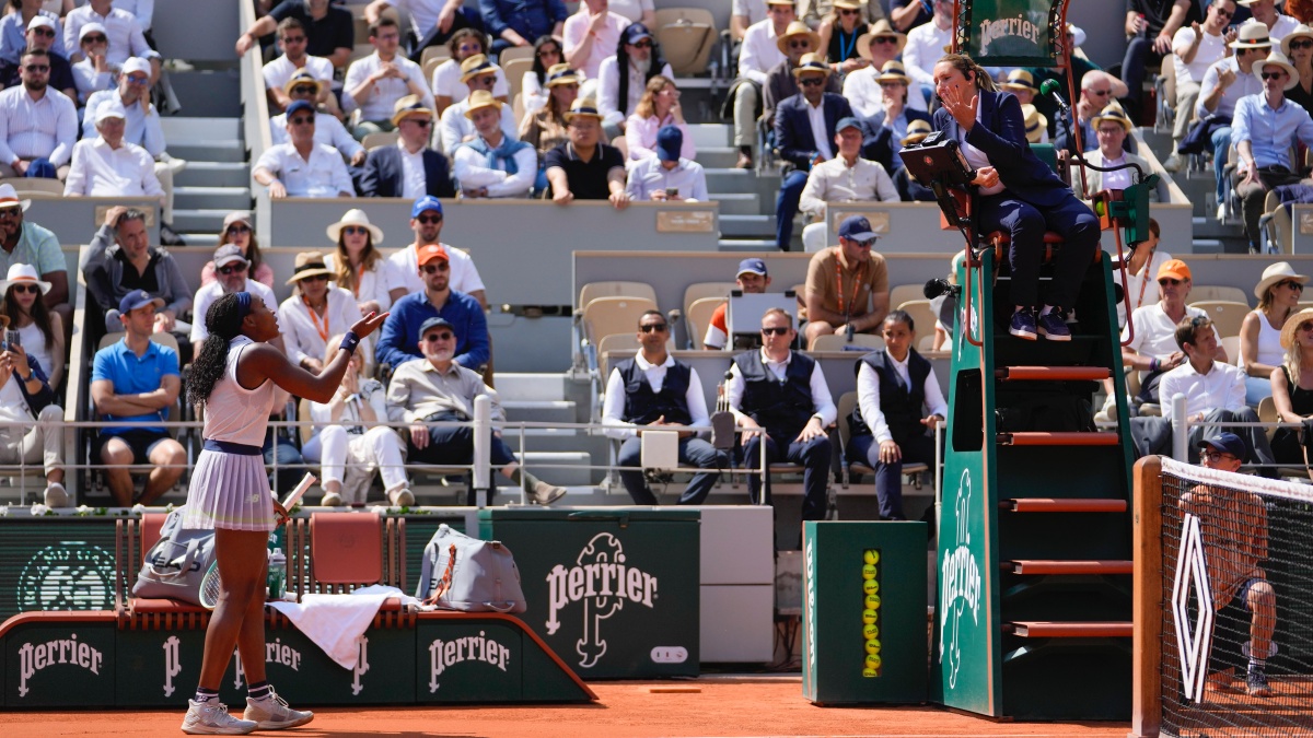 Coco Gauff argues with the chair umpire over a line call during her French Open semi-final match against Iga Swiatek. AP Coco Gauff argues with the chair umpire over a line call during her French Open semi-final match against Iga Swiatek. AP