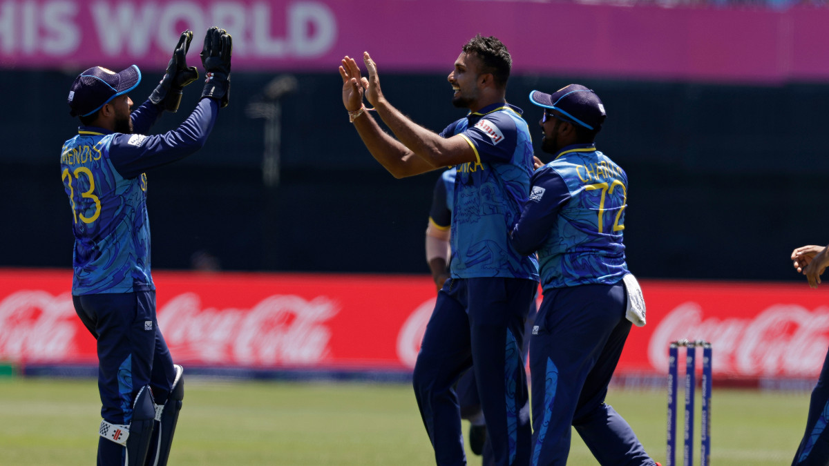 Sri Lanka all-rounder Dasun Shanaka celebrates with teammates after dismissing South Africa captain Aiden Markram. AP Sri Lanka all-rounder Dasun Shanaka celebrates with teammates after dismissing South Africa captain Aiden Markram. AP