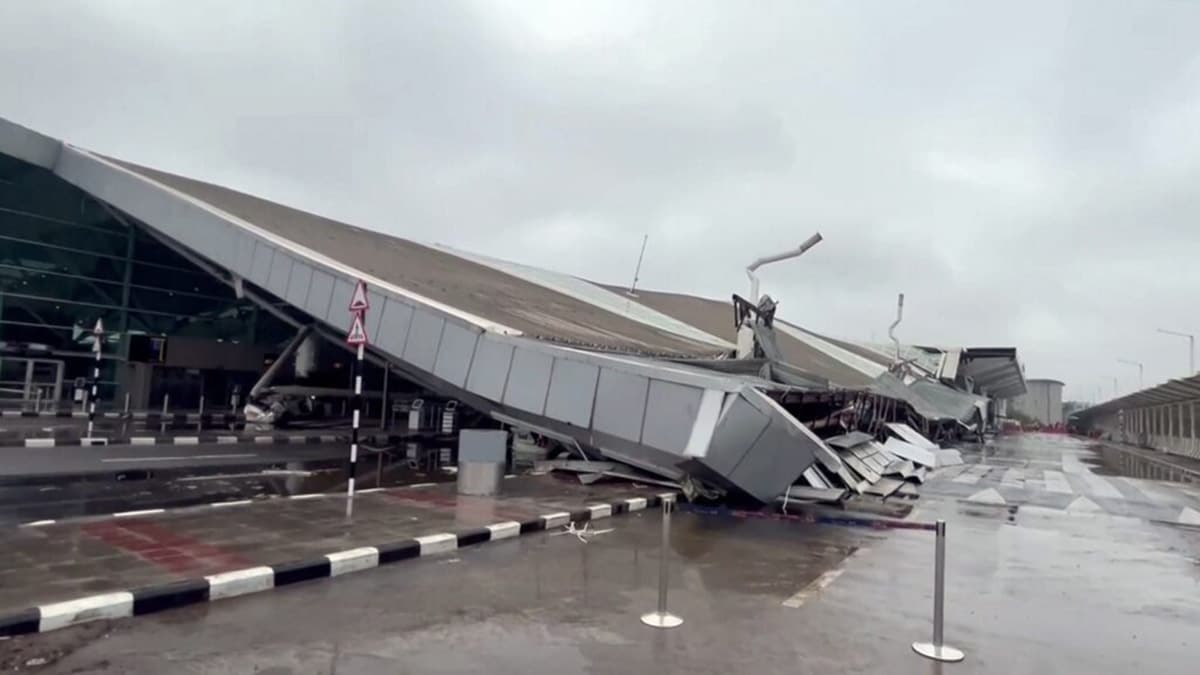 Leaking ceilings, flooded terminals: Why Delhi airport roof collapse is ...