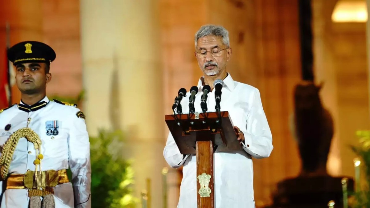 The oath-taking ceremony of the new cabinet saw the retention of several ministers from Modi 2.0, including External Affairs Minister S Jaishankar, signalling continuity in India’s foreign policy under Modi 3.0. Image: X/ @DrSJaishankar The oath-taking ceremony of the new cabinet saw the retention of several ministers from Modi 2.0, including External Affairs Minister S Jaishankar, signalling continuity in India’s foreign policy under Modi 3.0. Image: X/ @DrSJaishankar