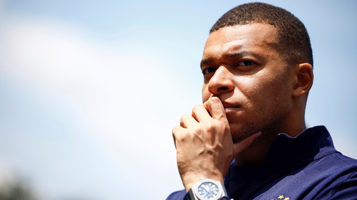 Kylian Mbappe's Real Madrid unveiling on Tuesday: Date, time, venue and live streaming details Kylian Mbappe's Real Madrid unveiling on Tuesday: Date, time, venue and live streaming details