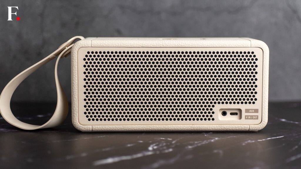 Marshall Middleton Bluetooth Speaker Review 9-2024-06-9be23c14d7280c7b52d208b469f64cc9