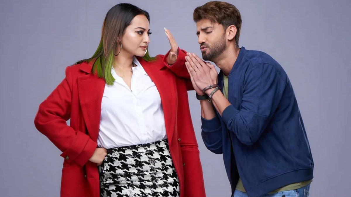 Shatrughan Sinha shuts down rift rumours as he hugs Sonakshi Sinha's husband-to-be Zaheer Iqbal - watch video Shatrughan Sinha shuts down rift rumours as he hugs Sonakshi Sinha's husband-to-be Zaheer Iqbal - watch video