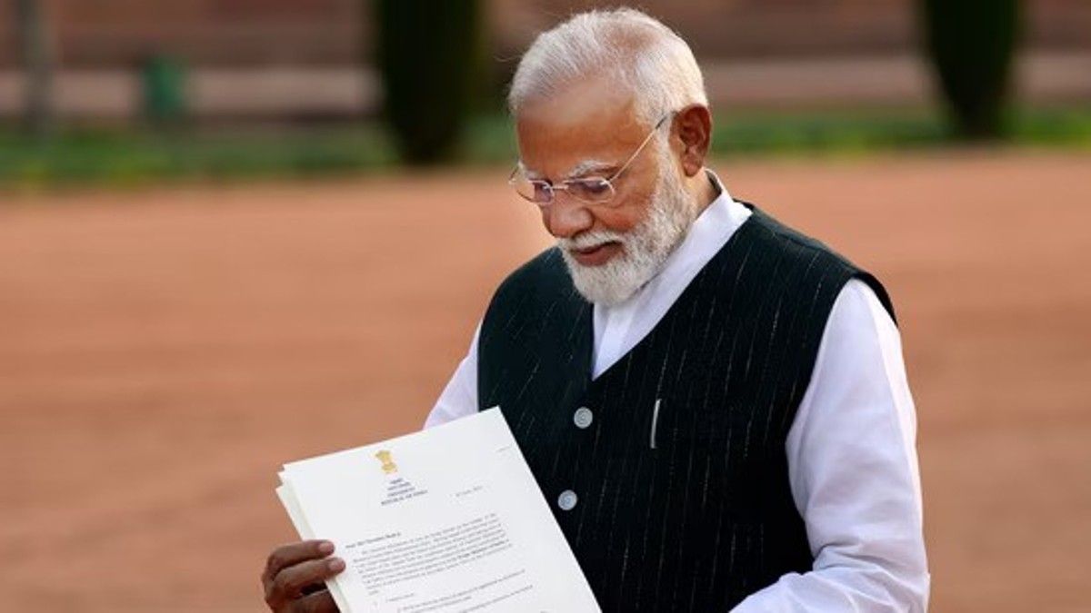 Number-wise, the BJP-led NDA 'pre-poll' alliance, which has already submitted letters of support for Modi to lead for the next five years, appears secure. Image: AP Number-wise, the BJP-led NDA 'pre-poll' alliance, which has already submitted letters of support for Modi to lead for the next five years, appears secure. Image: AP