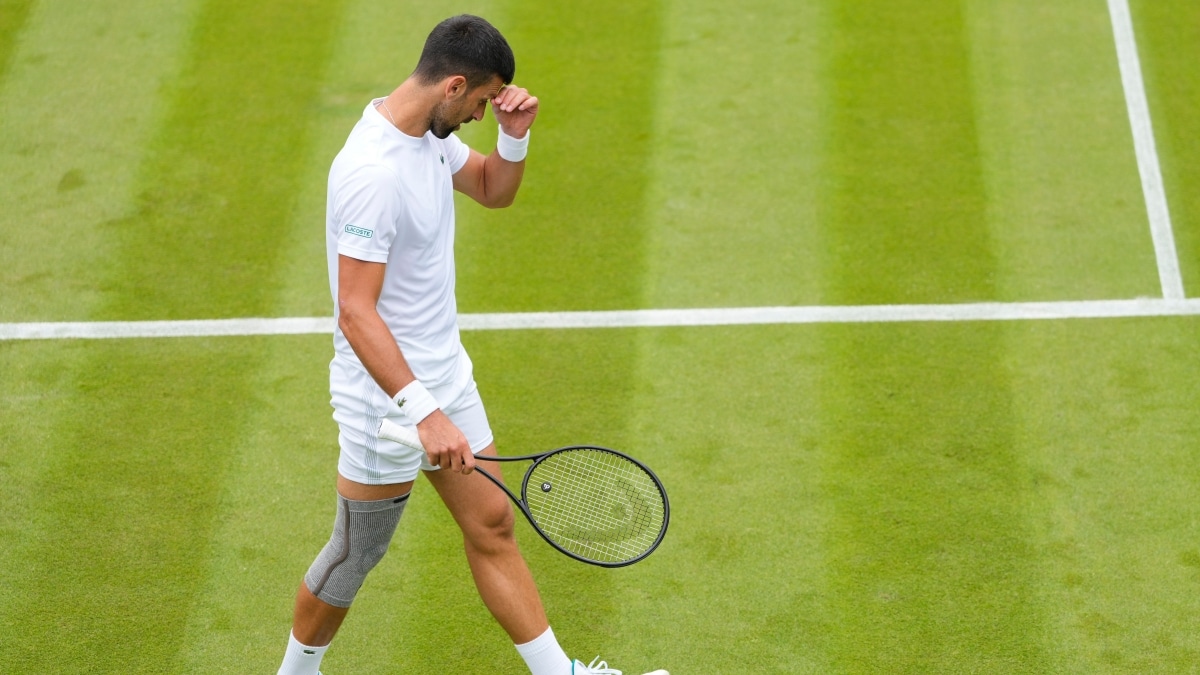 You are currently viewing Injured Djokovic struggles with junior players, Swiatek tries to find his feet – Firstpost