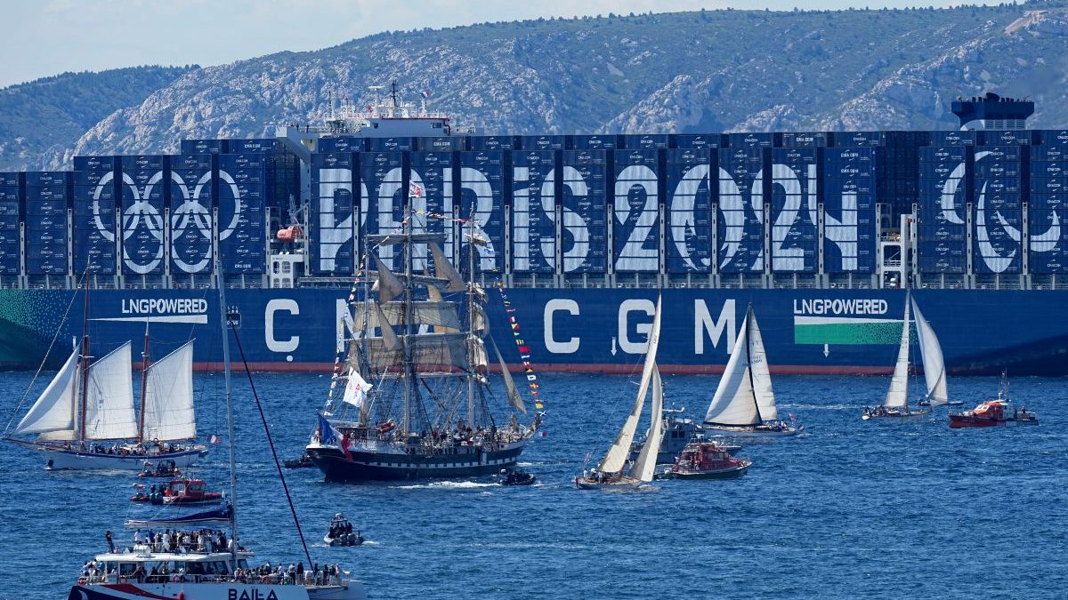 Paris 2024 oraganizer's aim is to limit emissions to 1.58 million metric tons of CO2 equivalent for Summer Games. AP Paris 2024 oraganizer's aim is to limit emissions to 1.58 million metric tons of CO2 equivalent for Summer Games. AP