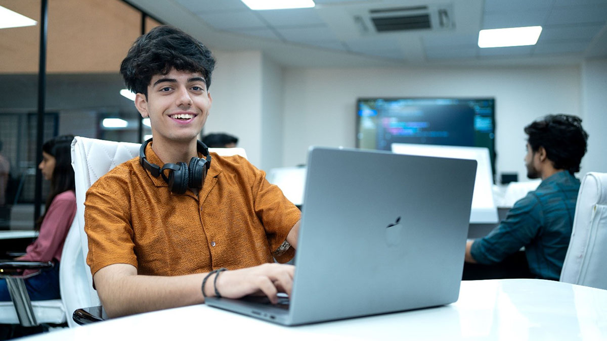 Parul University's BCA Program: Cultivating Tech Talent for Success Parul University's BCA Program: Cultivating Tech Talent for Success