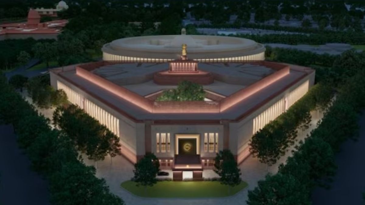 Delhi Police arrests 3, begins probe for trying to enter Parliament using forged Aadhaar cards Delhi Police arrests 3, begins probe for trying to enter Parliament using forged Aadhaar cards