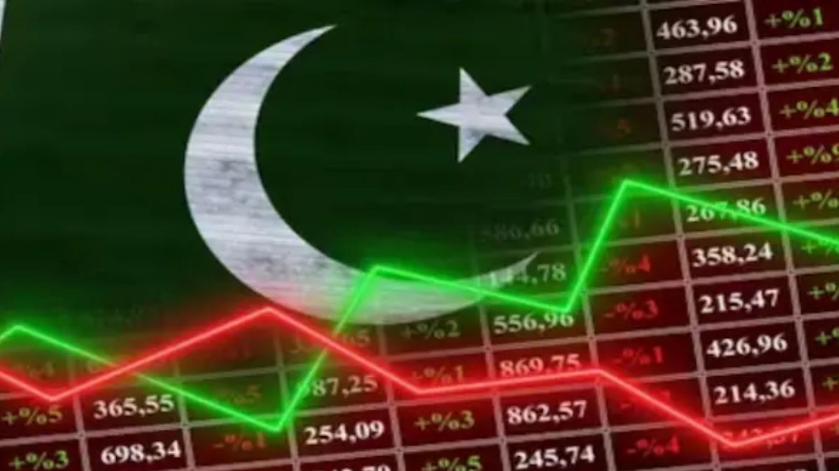 Pakistan sets fiscal deficit target of 6.9% of GDP to secure new IMF loan Pakistan sets fiscal deficit target of 6.9% of GDP to secure new IMF loan