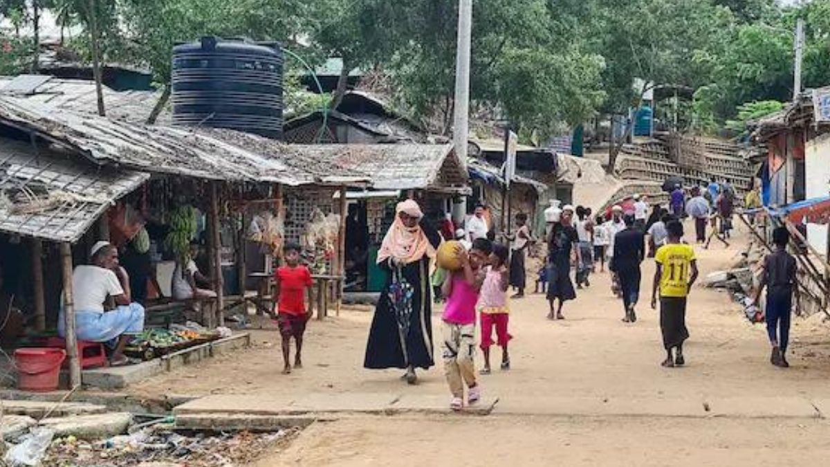 Renewed Rohingya exodus to Bangladesh as violence surges in Myanmar Renewed Rohingya exodus to Bangladesh as violence surges in Myanmar