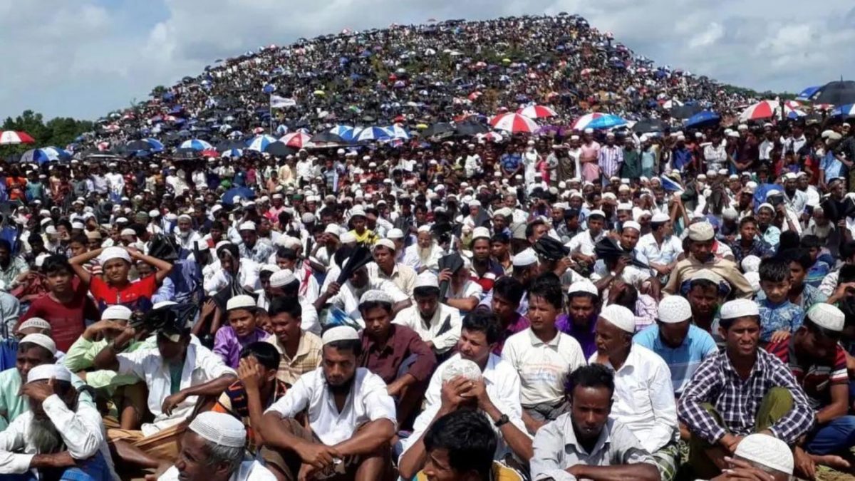 ‘Leave, we’re going to attack’: Thousands of Rohingya feared trapped in Arakan Army vs Myanmar junta fight ‘Leave, we’re going to attack’: Thousands of Rohingya feared trapped in Arakan Army vs Myanmar junta fight