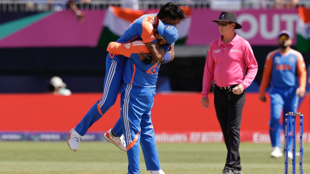 Inside story of how Rohit Sharma, Hardik Pandya resolved differences at T20 World Cup: 'First day, they didn't speak' Inside story of how Rohit Sharma, Hardik Pandya resolved differences at T20 World Cup: 'First day, they didn't speak'