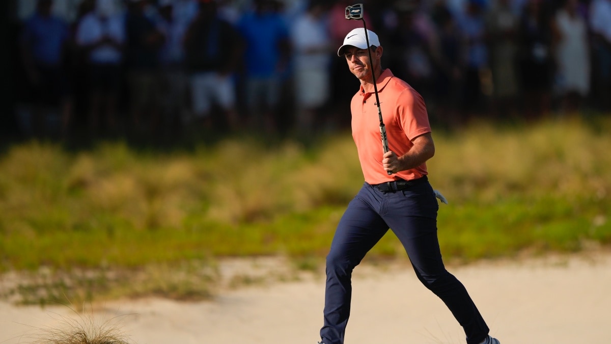 US Open Golf: Rory McIlroy fires bogey-free 65 to share lead with Patrick Cantlay