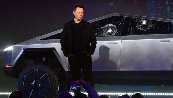 Satellite images show Tesla's massive inventory of unsold cars, massive headache for CEO Musk
