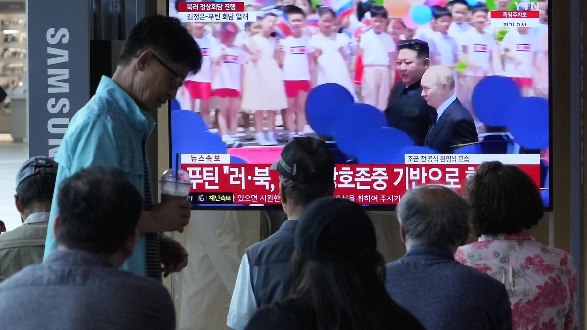 South Korea to consider weapons supply to Ukraine South Korea to consider weapons supply to Ukraine