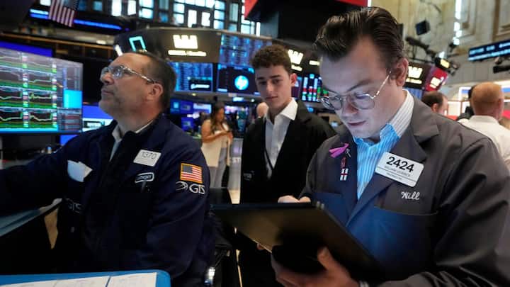 US stock market: Wall Street indices hover around all-time highs, investors eye inflation data