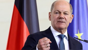 German Chancellor Olaf Scholz called for snap elections days after a coalition helmed by his party fell apart. Image- Reuters