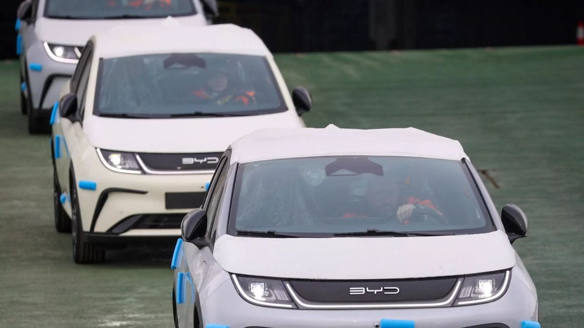 EU & China to hold talks over tariffs on electric vehicles