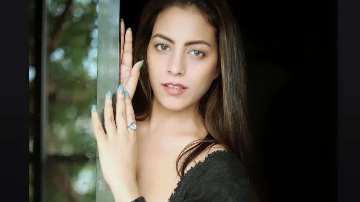 Kajol's co-star from 'The Trial' web-series Noor Malabika Das dies by suicide, police recover decomposed body from actress' apartment: Report Kajol's co-star from 'The Trial' web-series Noor Malabika Das dies by suicide, police recover decomposed body from actress' apartment: Report