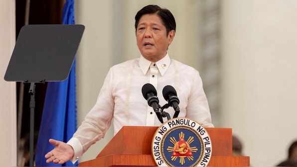 Philippine prez Ferdinand Marcos Jr. says he doesn't want war, aims to peacefully settle China dispute