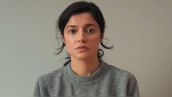 Divya Khossla wins Best Actress of the Year for her performance in 'Savi'