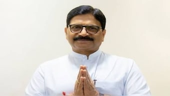 Eknath Shinde Shiv Sena candidate Ravindra Dattaram Waikar secured the lowest victory margin of the 2024 Lok Sabha elections. Image Courtesy: @PranayHinger/X