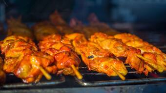 The prohibition comes after the state authorities found unsafe levels of artificial colours, namely sunset yellow and carmoisine, in some kebab samples sold across the state. Image for Representation/Pixabay