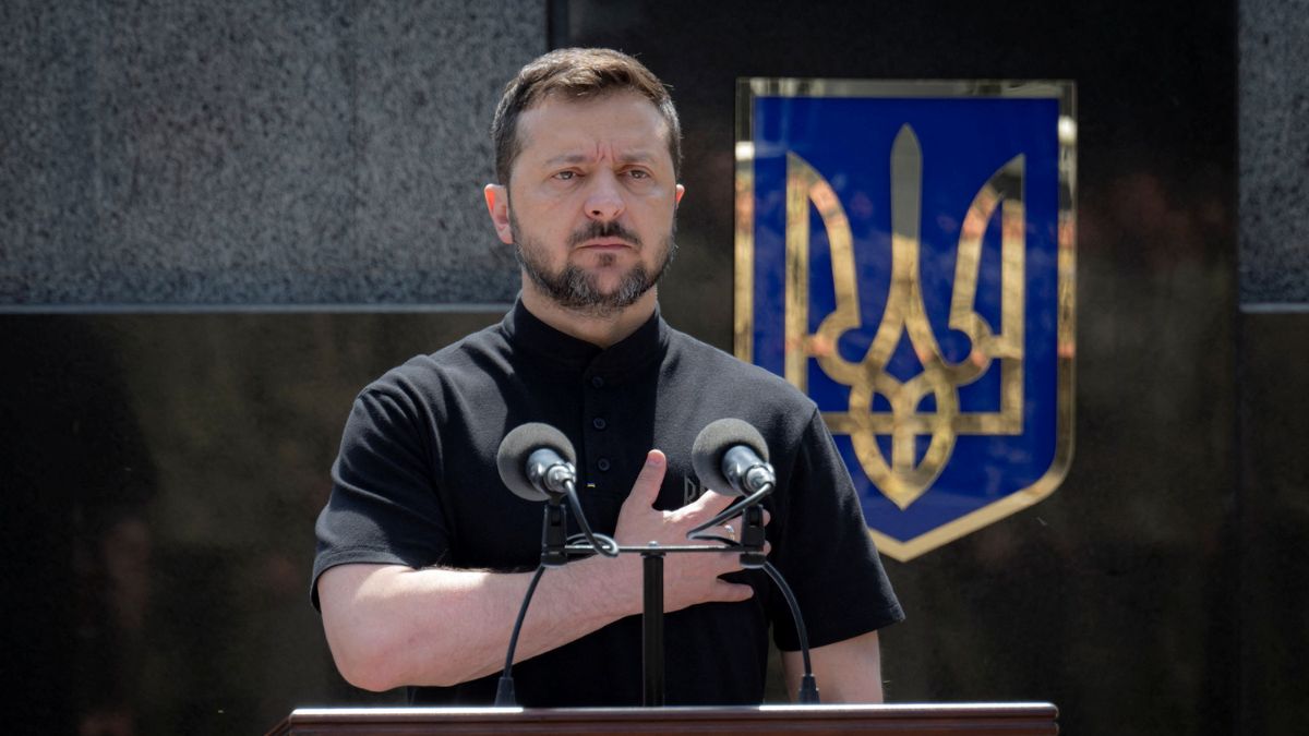 Zelenskyy says he is working on a 'comprehensive plan' to end war against Russia Zelenskyy says he is working on a 'comprehensive plan' to end war against Russia