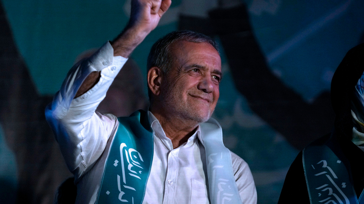 Meet Masoud Pezeshkian, 69-yr-old heart surgeon who is Iran's next president Meet Masoud Pezeshkian, 69-yr-old heart surgeon who is Iran's next president