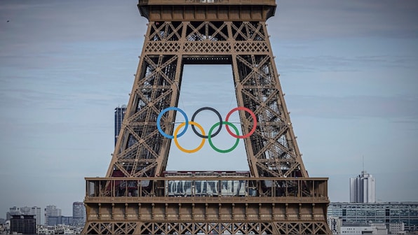  France’s post-election crisis looms over Olympics