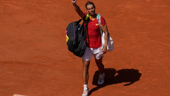  Rafael Nadal bows out of men's singles at Roland Garros; Japan win gold in men's gymnastics