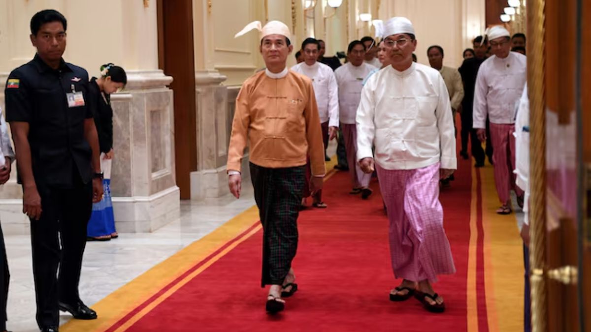 Myanmar President Win Myint (C) and Vice President Myint Swe. File Photo- Reuters Myanmar President Win Myint (C) and Vice President Myint Swe. File Photo- Reuters