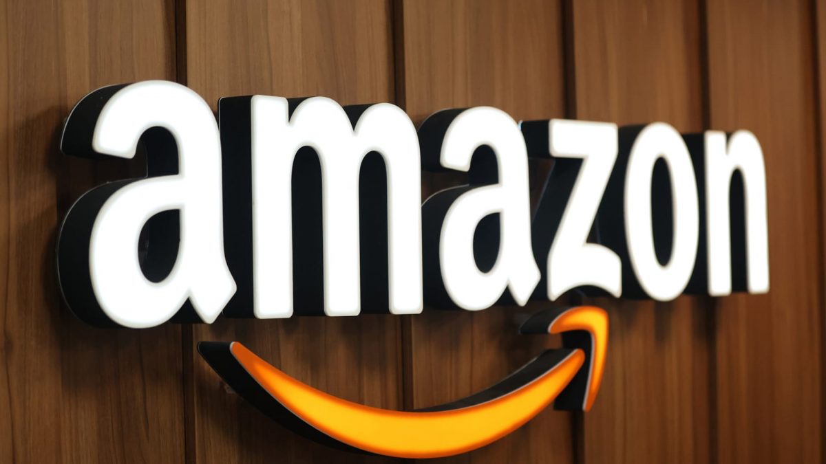 Amazon to take on NVIDIA, is developing AI chips that are cheaper, faster than Jensen Huang's solutions Amazon to take on NVIDIA, is developing AI chips that are cheaper, faster than Jensen Huang's solutions