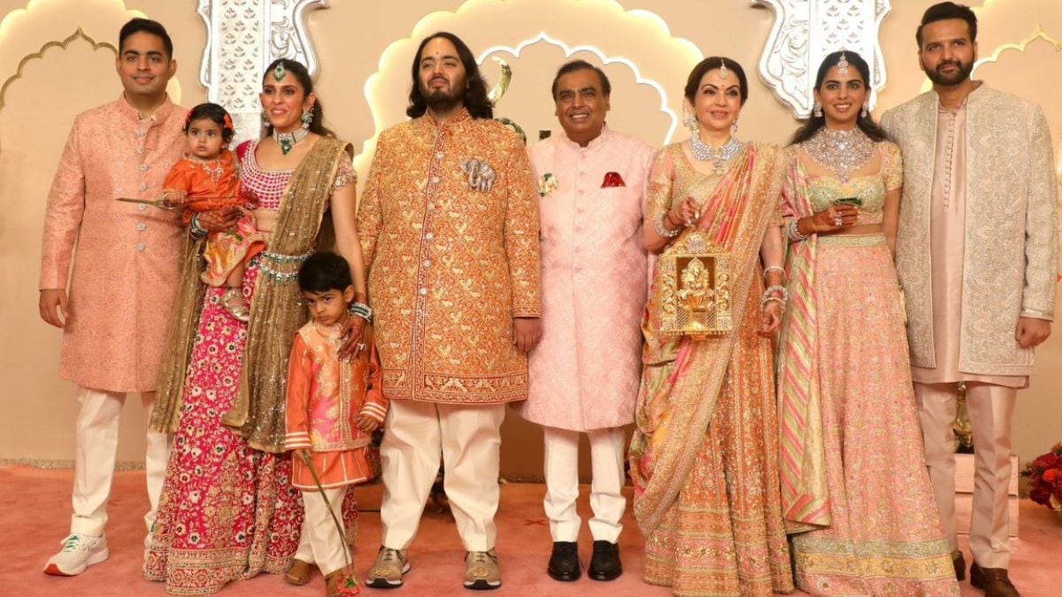 Anant Ambani Radhika Merchant Wedding 32 YO Techie From Gujarat   Anant Ambani Radhika Merchant Wedding Ambani 2024 07 75e755871b8f9d18a2b1cb3628dceda0 