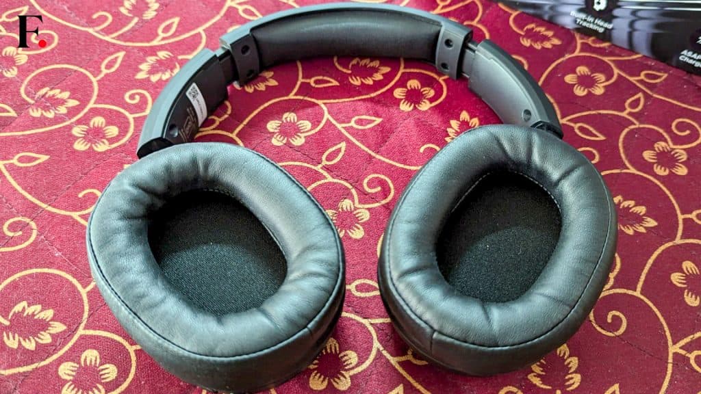 Boat - Earcups-2024-07-1ca19ef78a7bd6f8c262f7be16115e59
