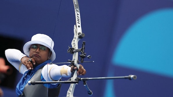  Deepika Kumari advances to individual pre-quarterfinals; Tarundeep Rai bows out