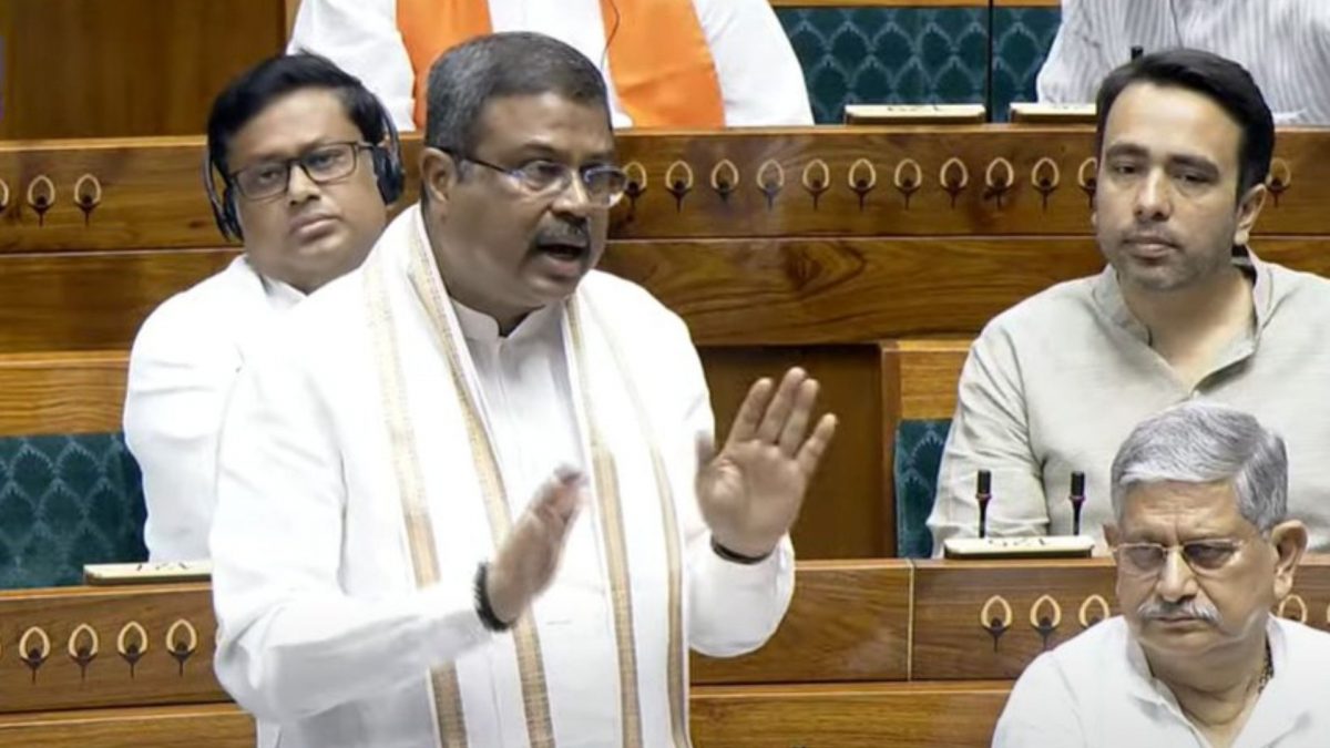 'No evidence of paper leak found...': What Education Minister Pradhan told Opposition on NEET UG 2024 row | WATCH 'No evidence of paper leak found...': What Education Minister Pradhan told Opposition on NEET UG 2024 row | WATCH