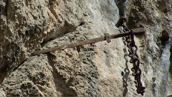 The epic poem The Song of Roland from the 11th century described the magical qualities of the sword. Image Courtesy: @PriestIncitatus/X