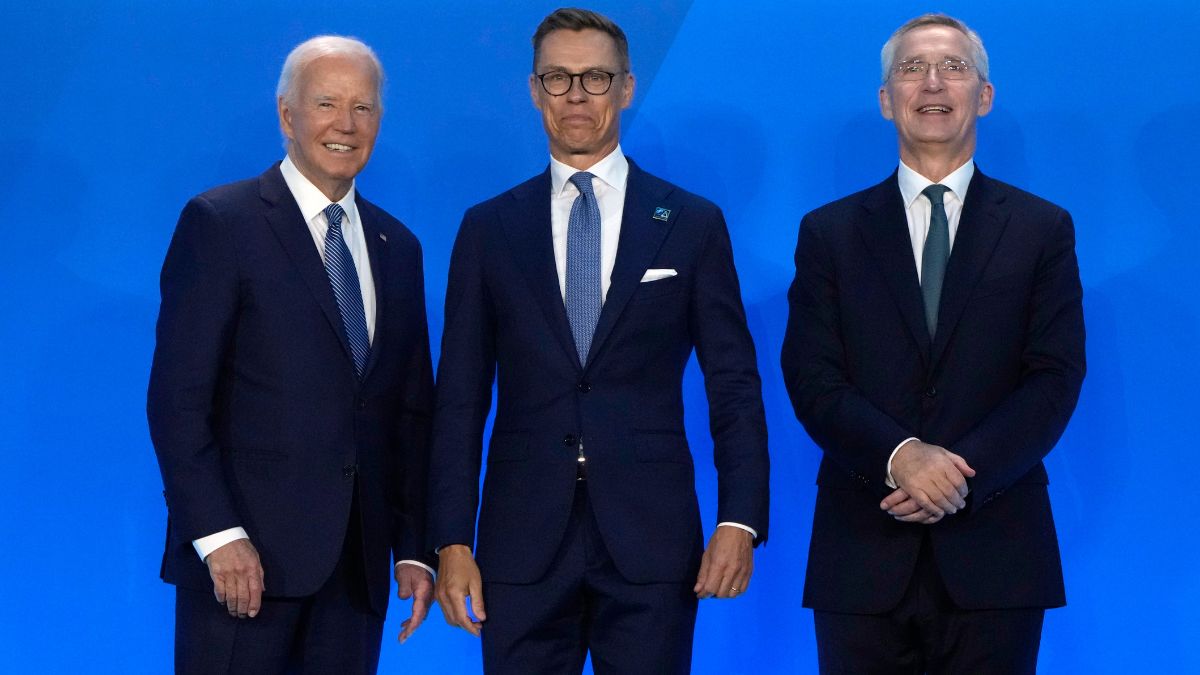 US, Canada & Finland to strengthen Arctic defences with more icebreakers US, Canada & Finland to strengthen Arctic defences with more icebreakers