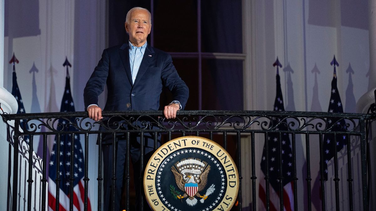 As White House tries to prove Biden's fitness, visitor logs reveal Parkinson's expert stopped by 8 times As White House tries to prove Biden's fitness, visitor logs reveal Parkinson's expert stopped by 8 times