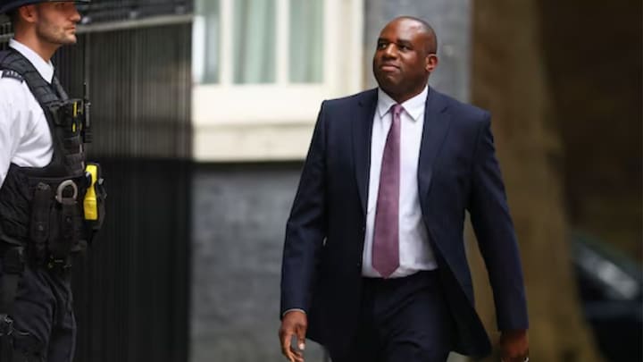 UK seeks balanced stance on Israel-Gaza conflict, pushes for ceasefire
