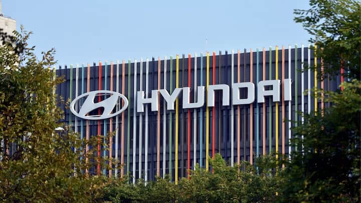 Hyundai looks to spend $2.4 billion in developing EVs for India as it eyes $3.5 billion IPO Hyundai looks to spend $2.4 billion in developing EVs for India as it eyes $3.5 billion IPO