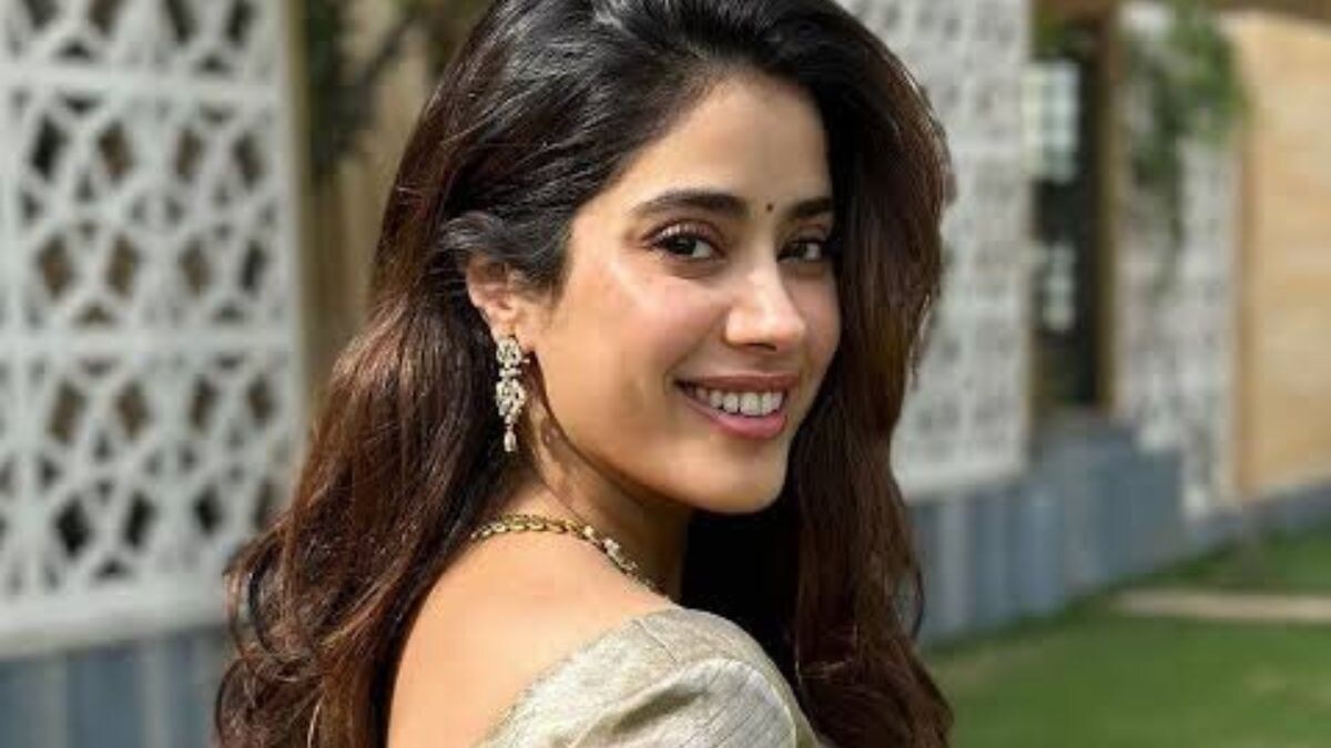 From Sunny Sanskari Ki Tulsi Kumari to Ulajh, Janhvi Kapoor has an exciting line up to watch out for