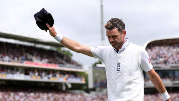 Watch: James Anderson receives a standing ovation at Lord's after ending England career on a high
