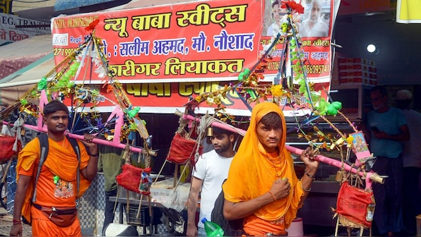 Supreme Court orders interim stay on UP govt's Kanwar Yatra eateries ' nameplate' order – Firstpost