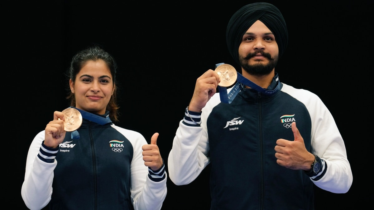 Manu Bhaker-Sarabjot Singh Win Bronze In 10m Air Pistol Mixed Team ...