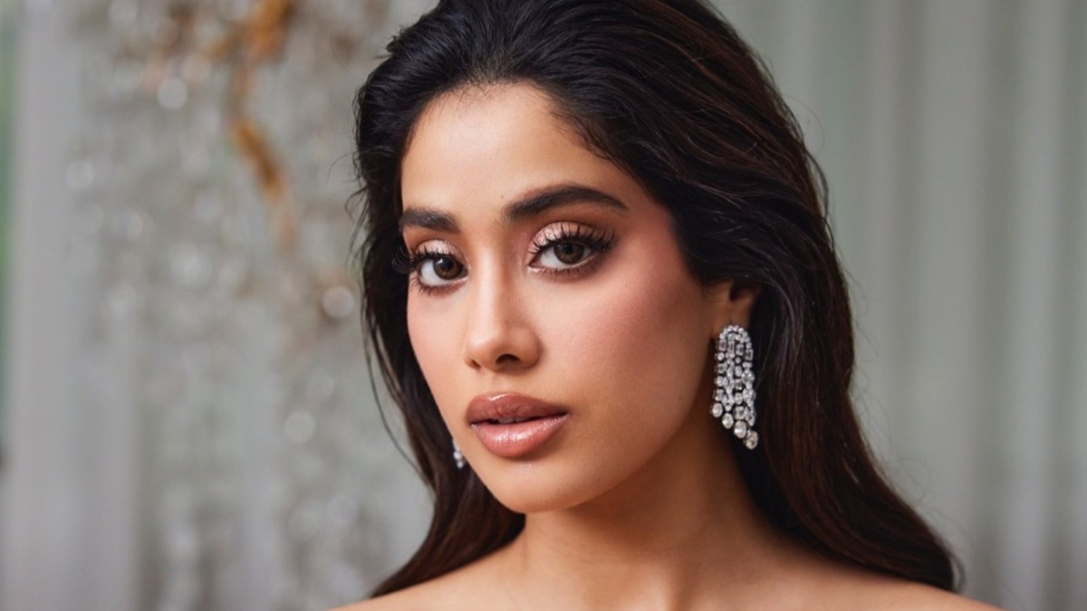 Ulajh star Janhvi Kapoor reveals her PR team wanted to cut ‘Ambedkar-Gandhi debate’ answer from interview: 'I don’t know how people will...' Ulajh star Janhvi Kapoor reveals her PR team wanted to cut ‘Ambedkar-Gandhi debate’ answer from interview: 'I don’t know how people will...'